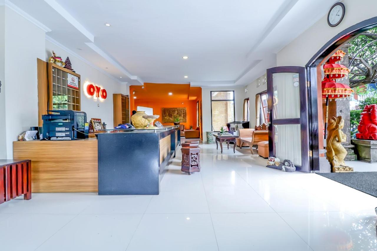 Catur Adi Putra Hotel Denpasar  Exterior photo