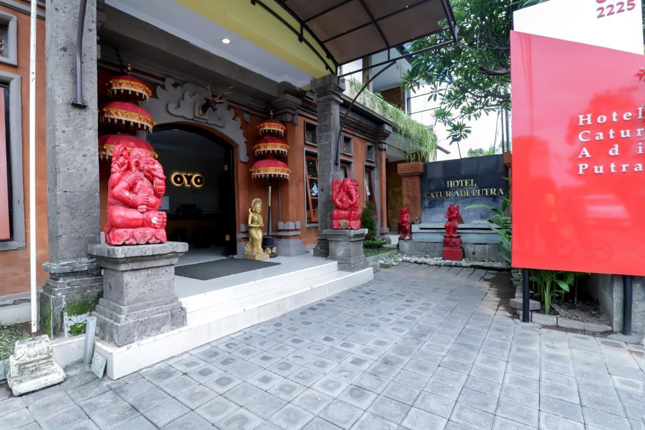 Catur Adi Putra Hotel Denpasar  Exterior photo